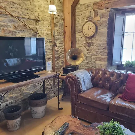 Pensión La Casa Encanto Espinosa de los Monteros