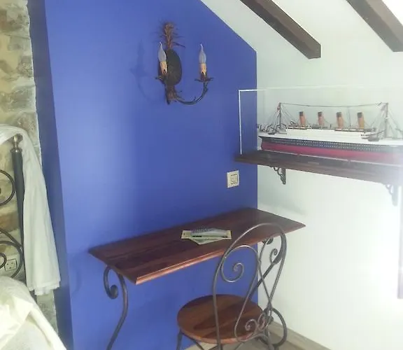 Pensión La Casa Encanto Espinosa de los Monteros