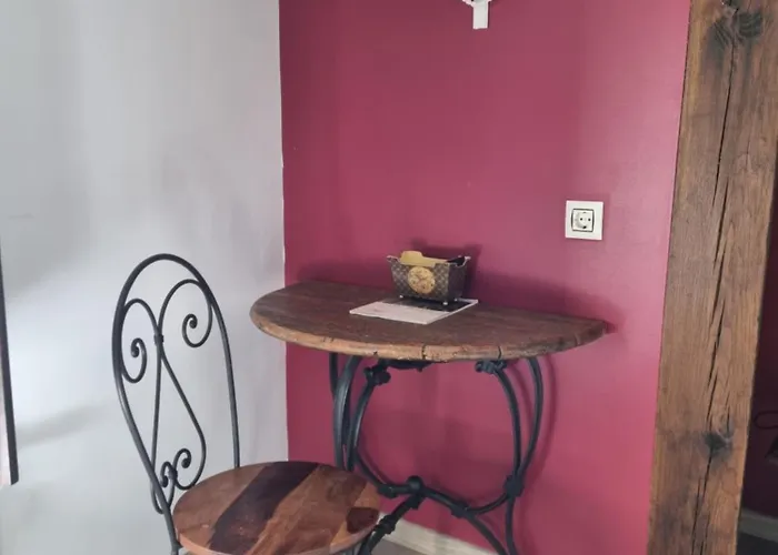 La Casa Encanto Pensión Espinosa de los Monteros