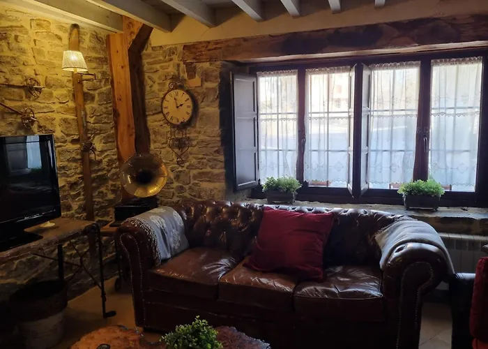 La Casa Encanto Pensión 3*